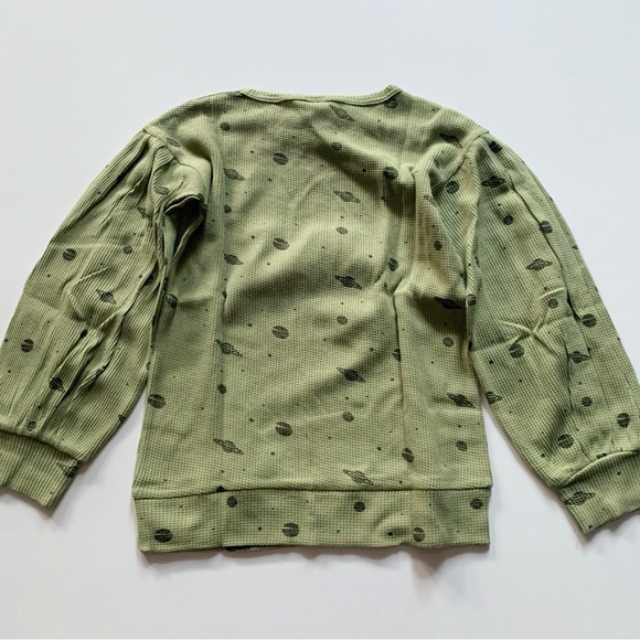 kate quinn Green Sweater with Puffed Sleeves - Picture 3 of 4